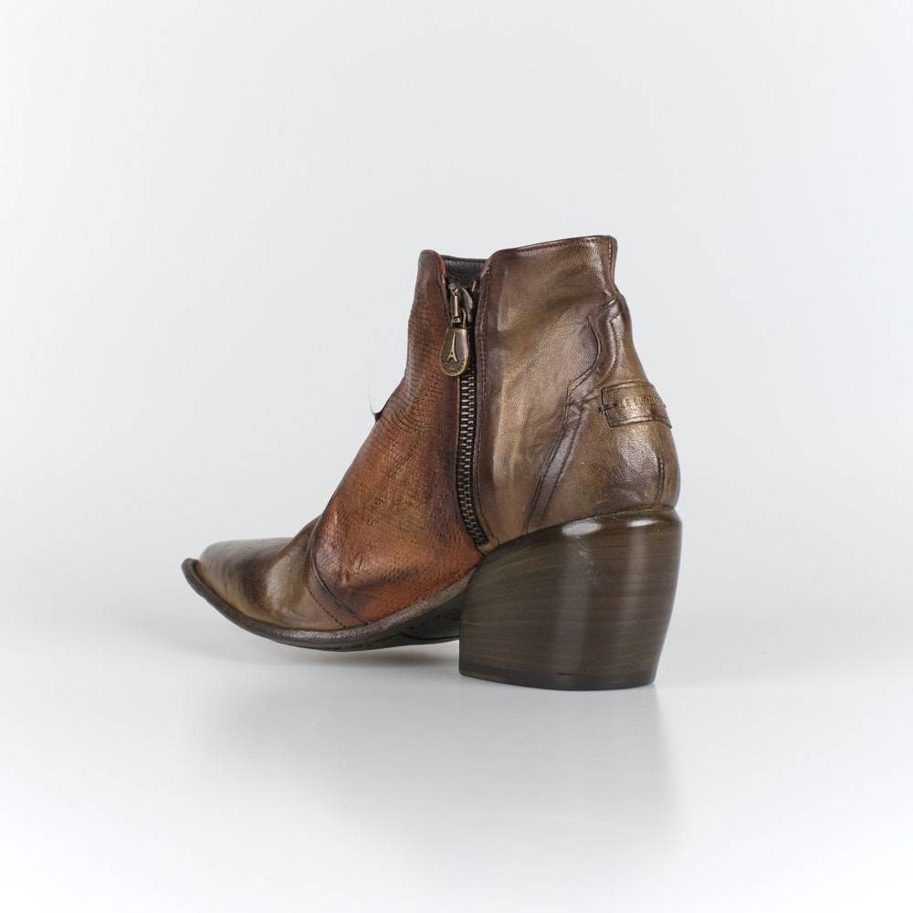 Le Ruemarcel KI 250 2025