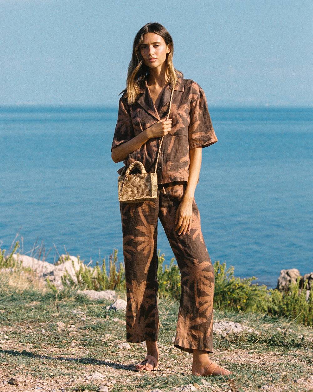 Manebí Natural Raffia Sunset Bag Mini - Palm Leather Tag - Tan Nuova