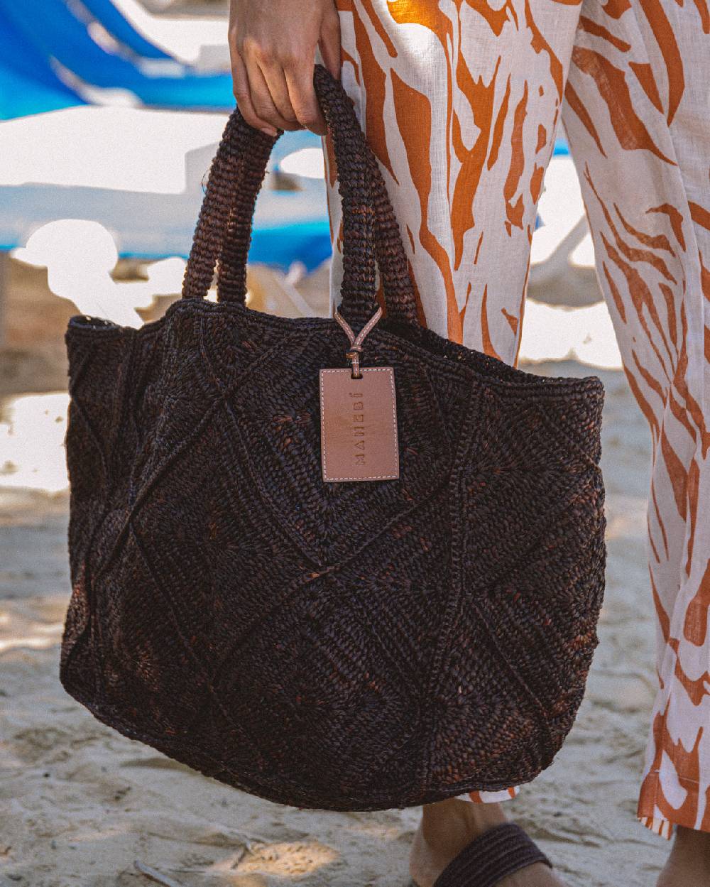 Manebí Raffia Crochet Sunset Bag Large - Chocolate Nuovo