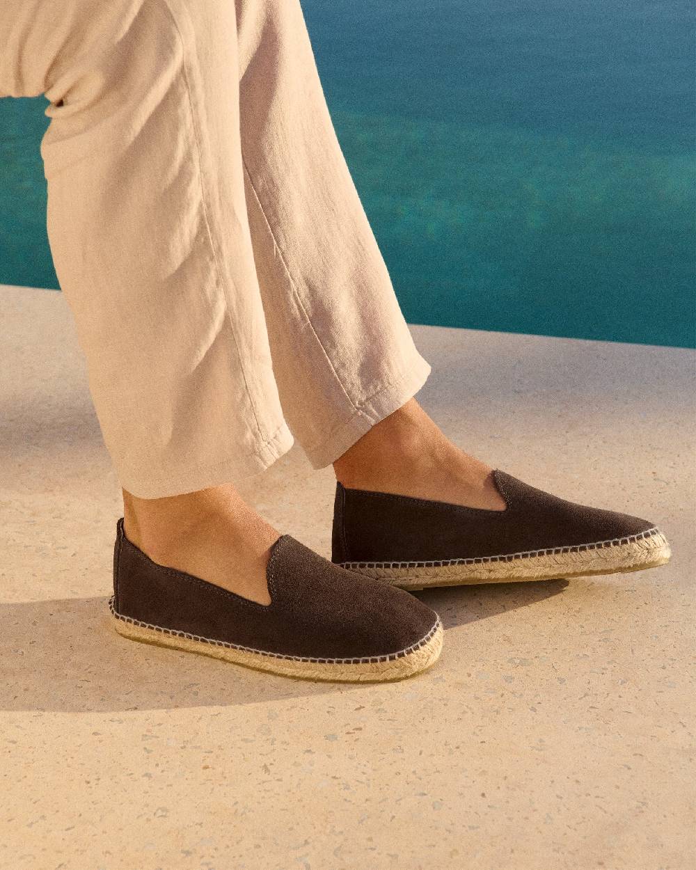 Manebí Suede Espadrilles - Cocoa Novità