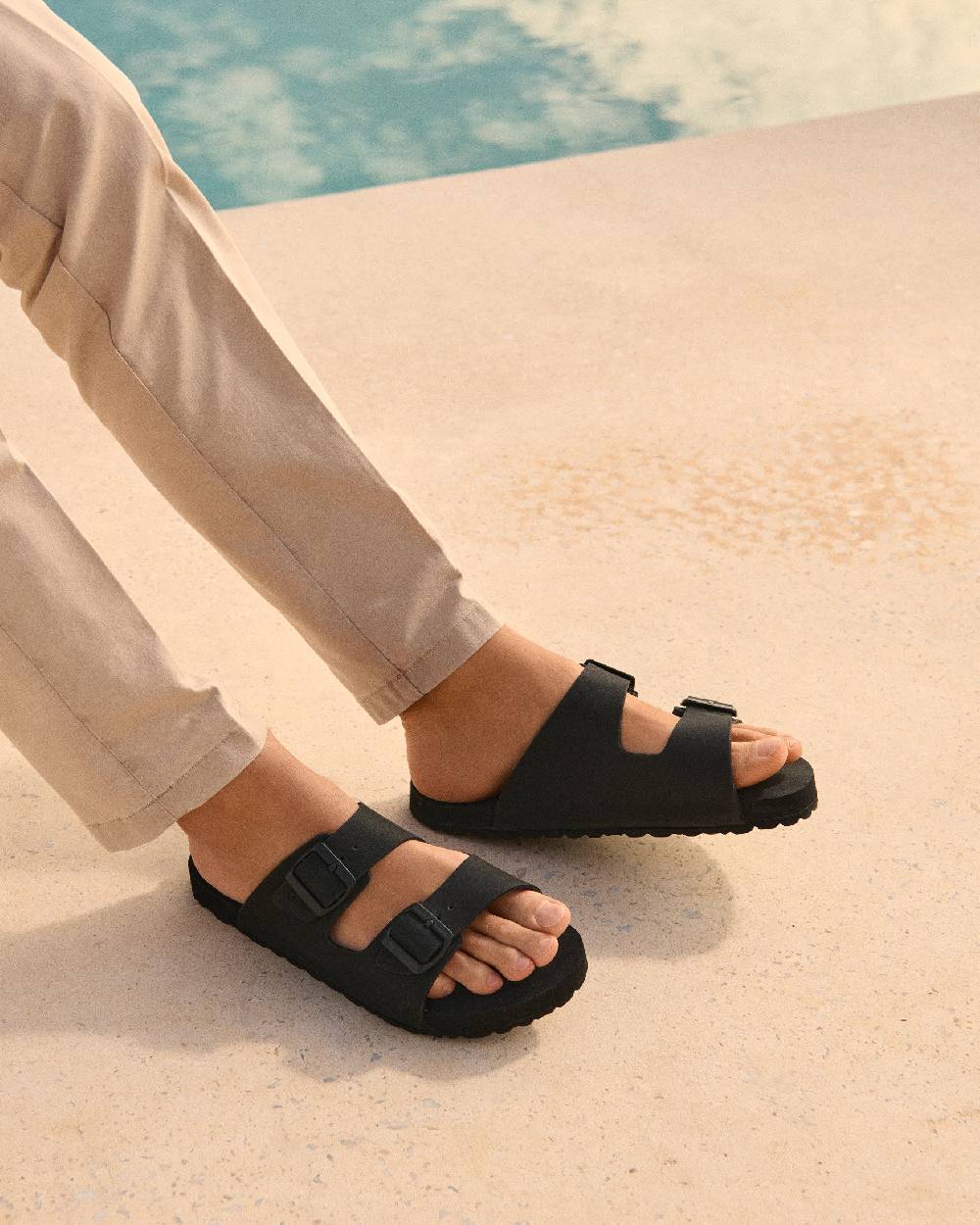Manebí Eva Swim Sandals - Honolulu Black Negozi Online