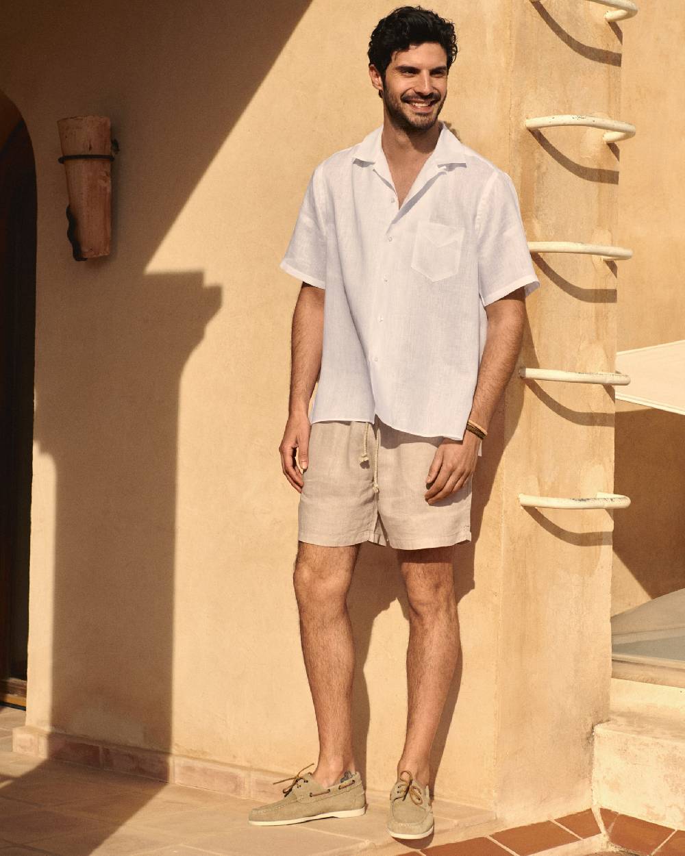 Manebí Light Linen Malibu Shorts - Kaki Beige Black Friday