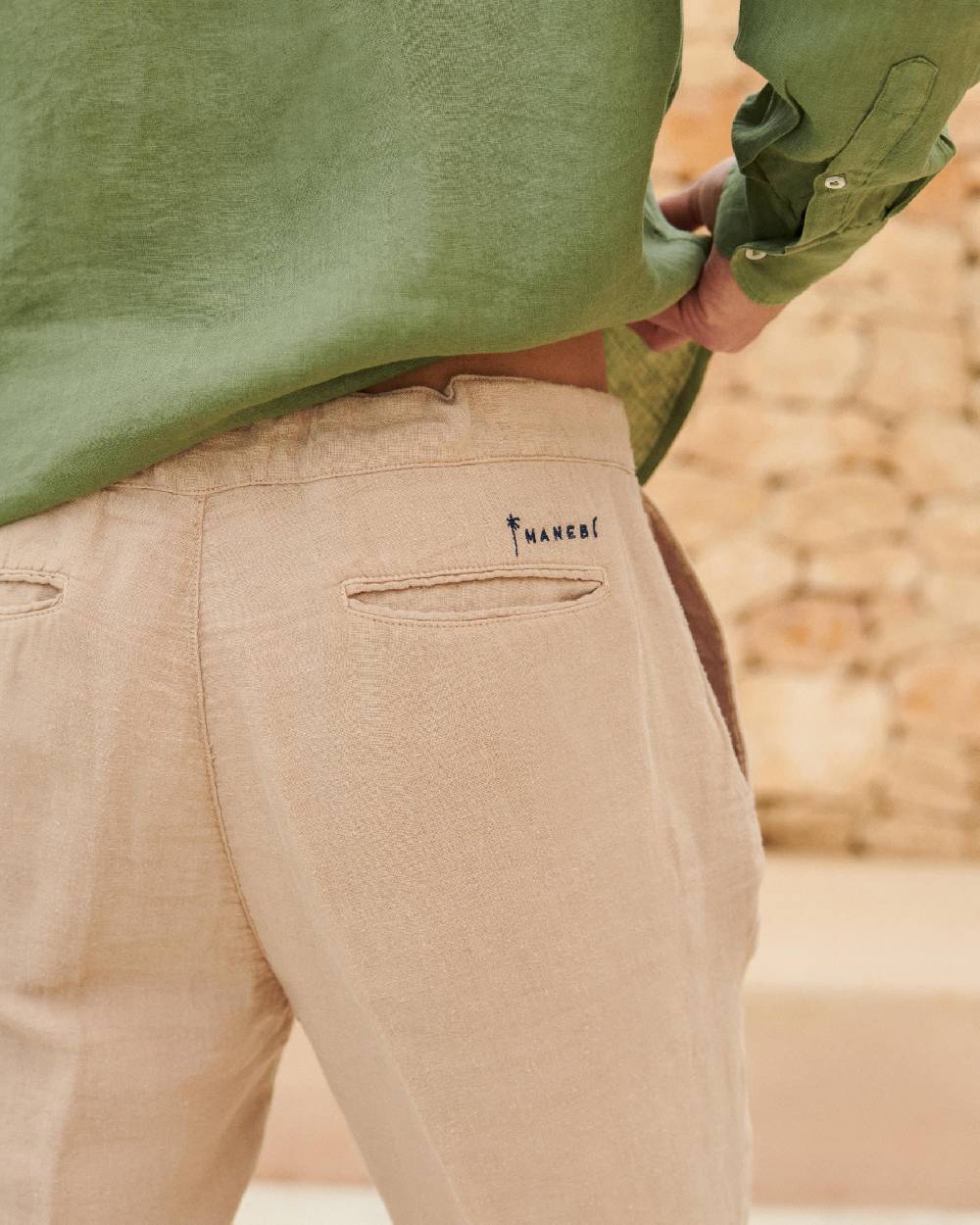 Manebí Positano Shorts - Washed Linen - Kaki Beige Offerte esclusive