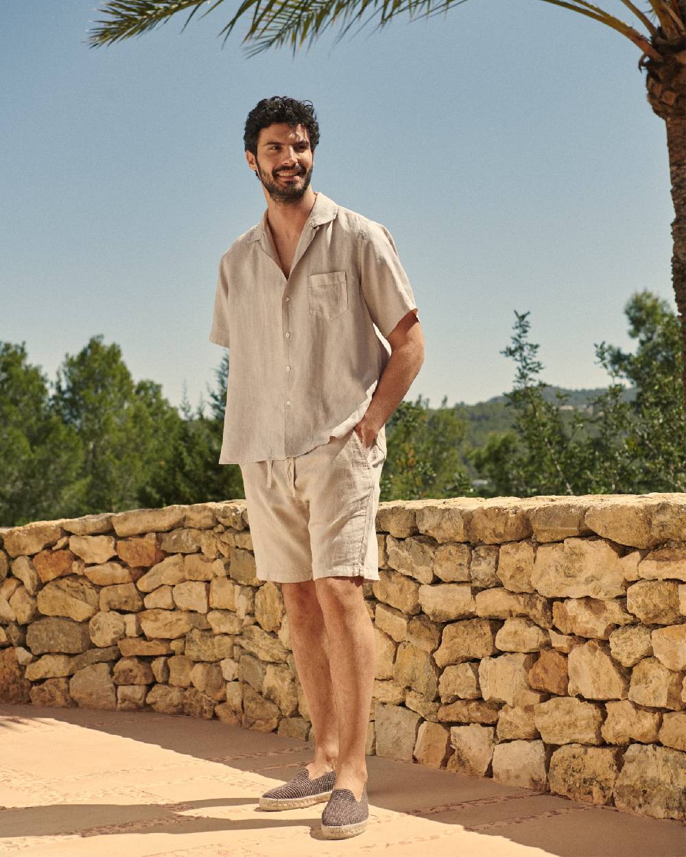 Manebí Positano Shorts - Washed Linen - Kaki Beige Offerte esclusive