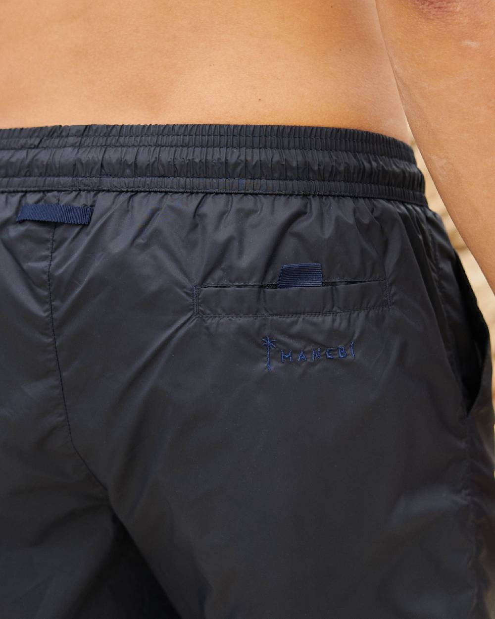 Manebí Solid Color Swim Shorts - Recycled Ultra Light Night Blue Esporta salva