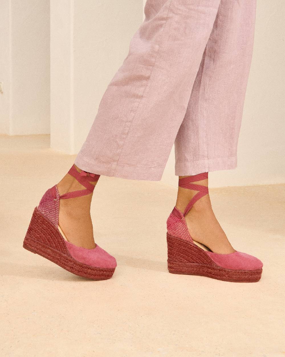 Manebí Soft Suede Wedge Espadrilles - Terracotta On Tone Vendita