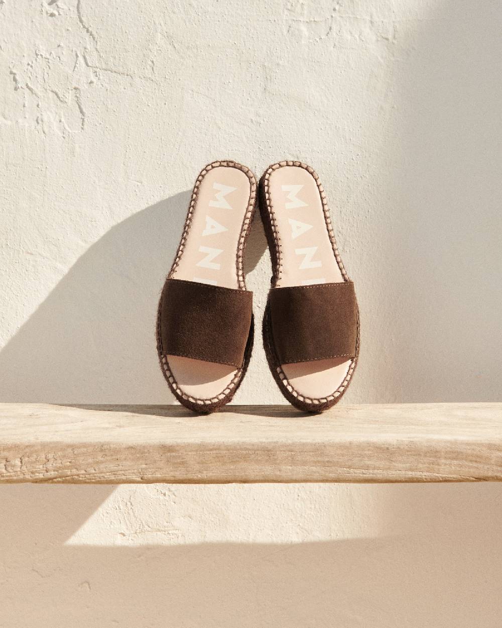 Manebí Suede Double Sole Slides - Hamptons Cocoa On Tone Negozi Online