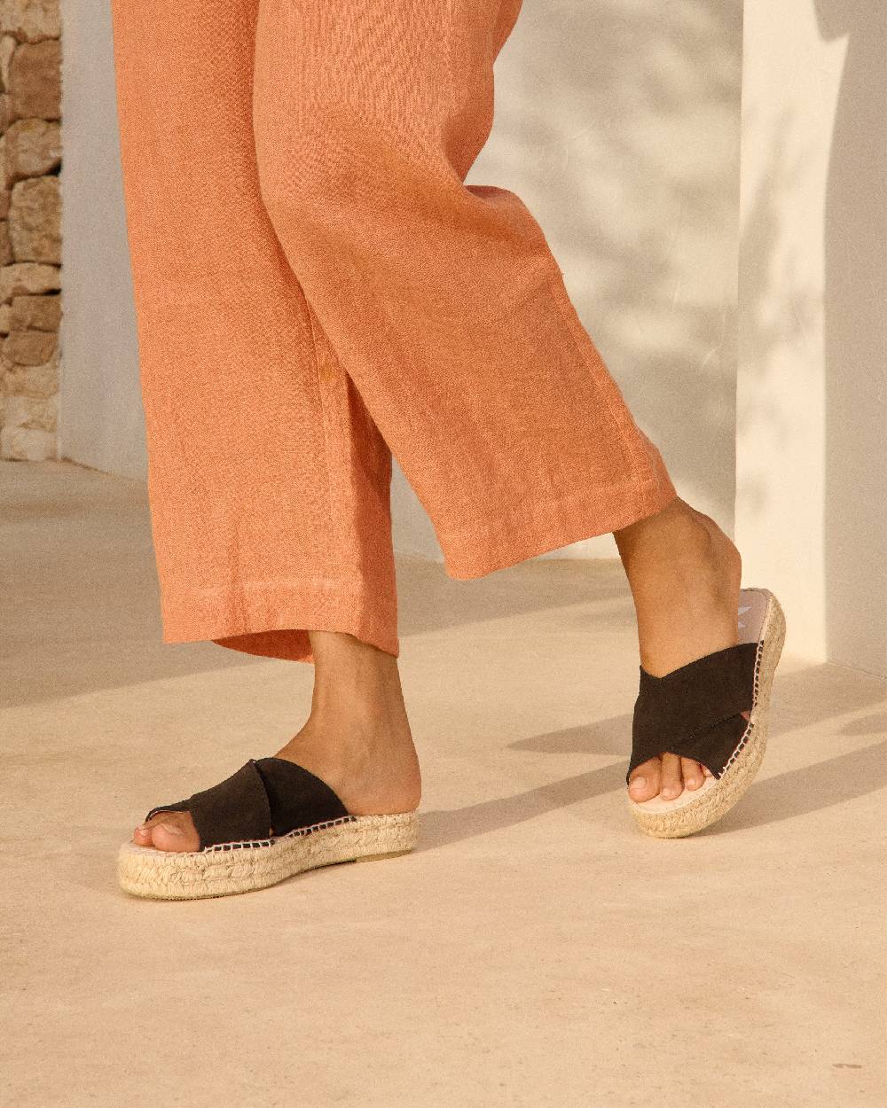 Manebí Suede Double Sole|Crossed Bands Sandals - Cocoa In Saldo