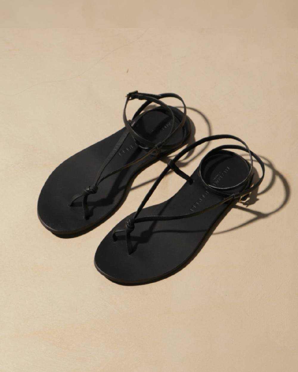 Manebí Sandali Kate in Pelle con Nodo - Black Flash Sale
