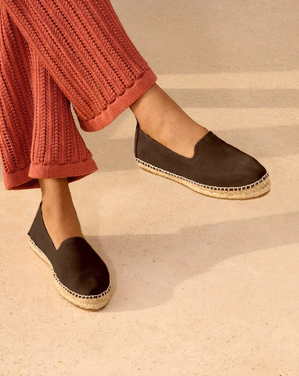 Manebí Suede Flat Espadrilles - Cocoa Offerta Giorno del Papà