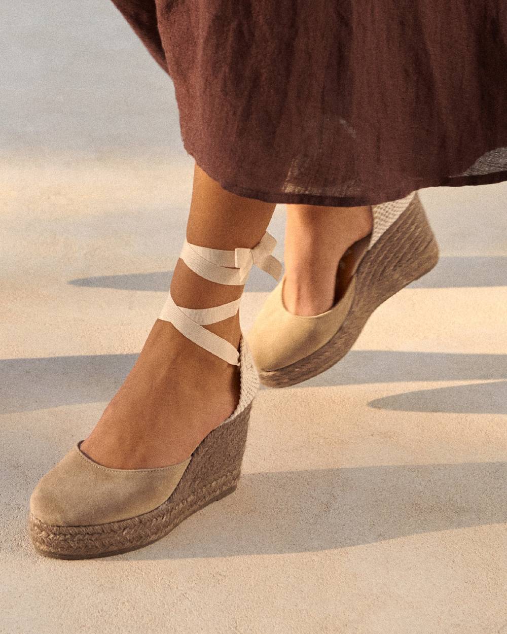 Manebí Soft Suede Wedge Espadrilles - Hamptons Vintage Taupe On Tone Offerte giornaliere