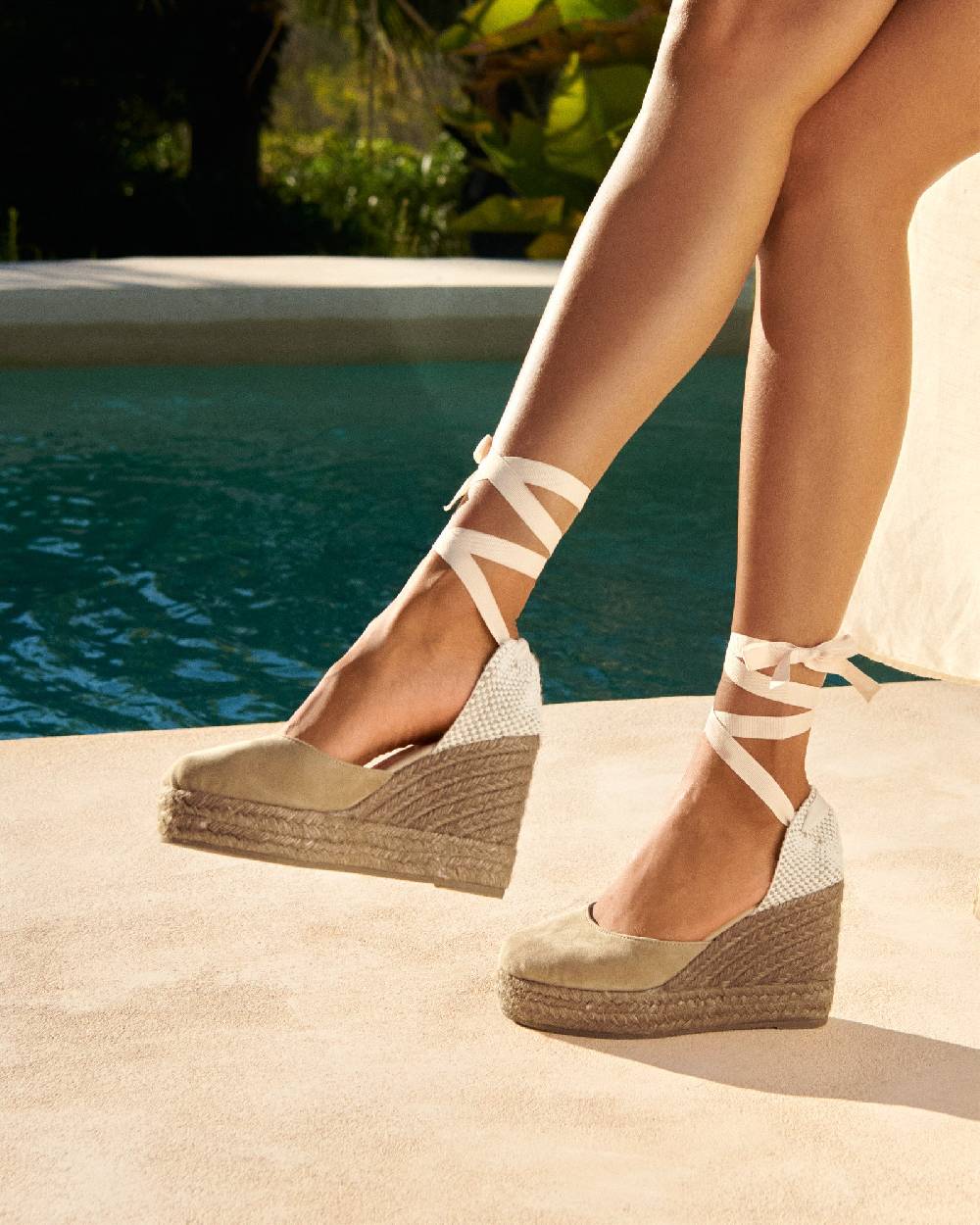 Manebí Soft Suede Wedge Espadrilles - Hamptons Vintage Taupe On Tone Offerte giornaliere
