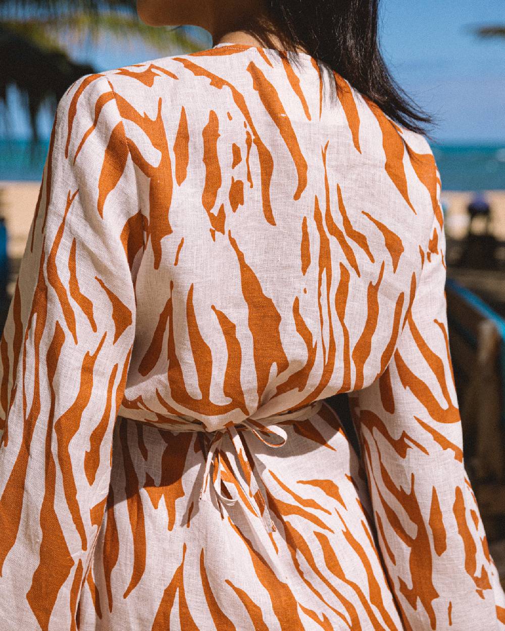 Manebí Printed Linen Caracas Dress - Eggnog \u0026 Orange Rust Zebra Fino al 55% di sconto