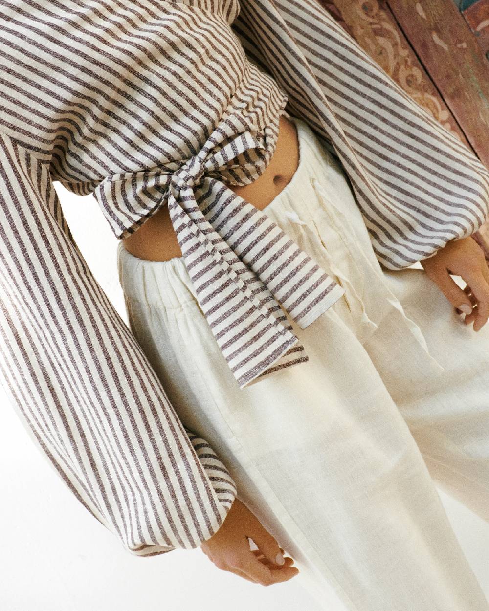 Manebí Viscose Blend Icara Top - Off White \u0026 Cocoa Stripes Super sconto