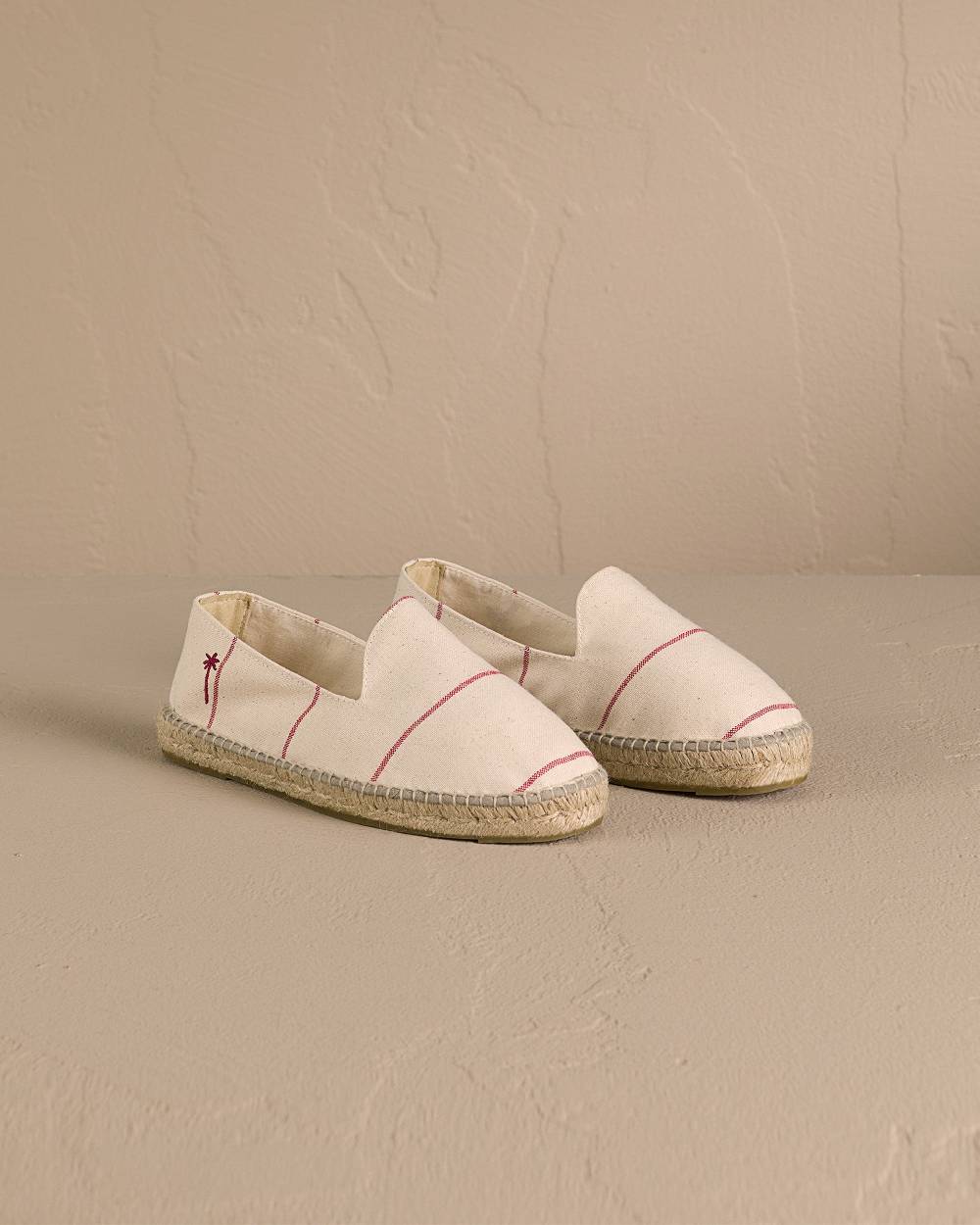 Manebí Woven Canvas Espadrilles - Red Micro Stripes On Beige Nuovo