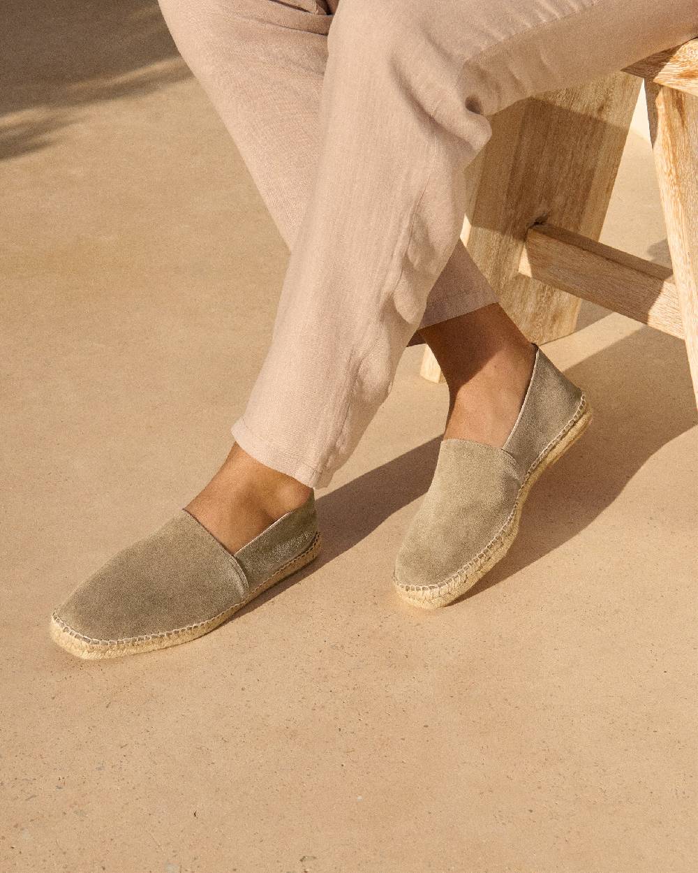 Manebí Suede Square Toe Espadrilles - Forest Consegna Veloce