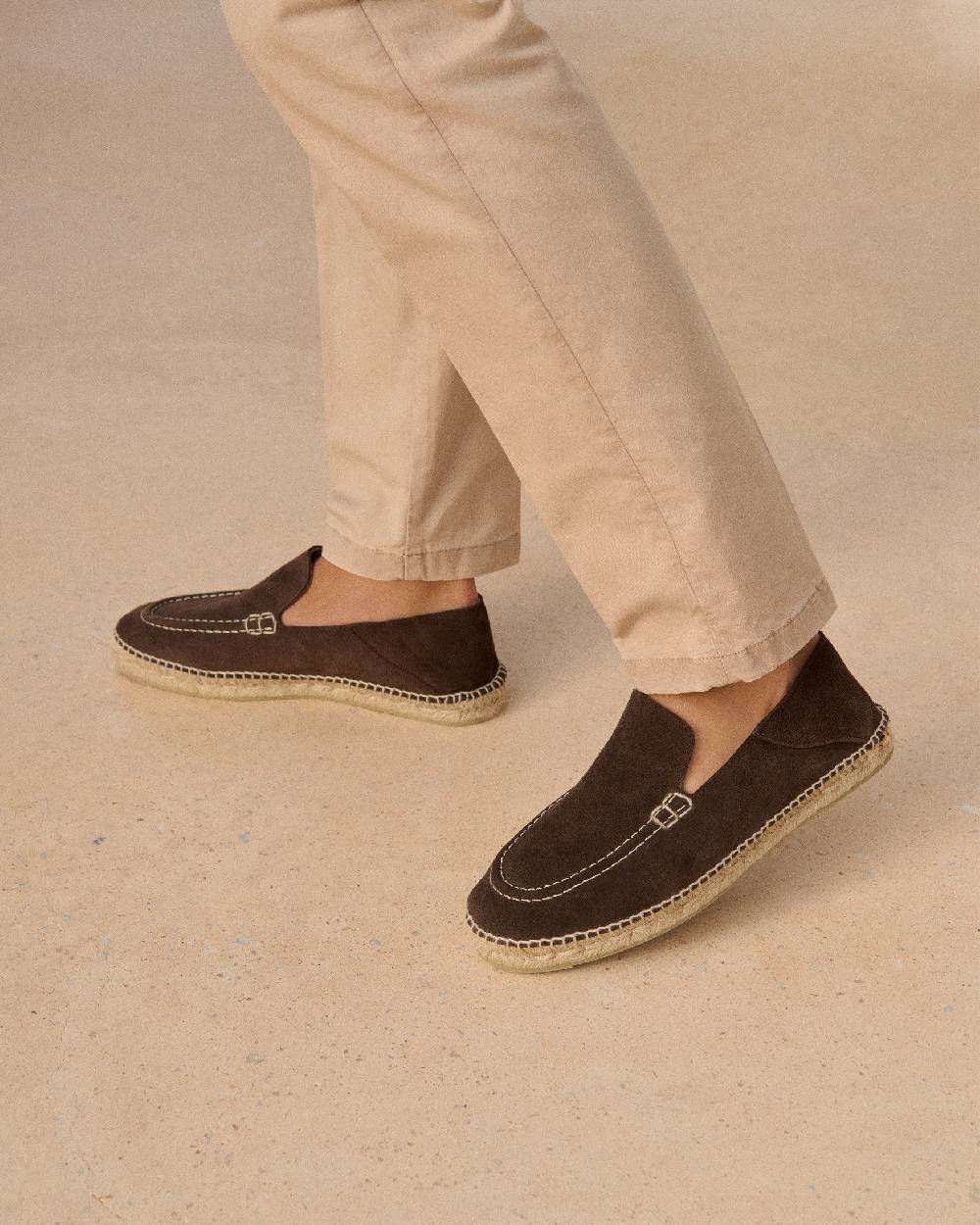 Manebí Suede Traveler Loafers|Espadrilles - Cocoa Novità