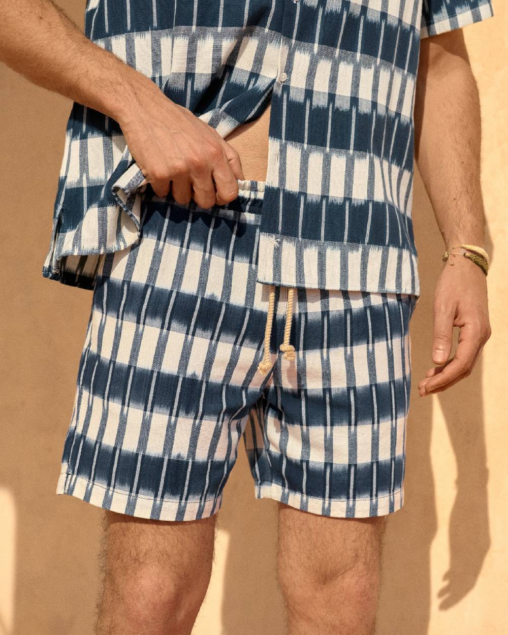 Manebí Dyed Cotton Malibu Shorts - Navy Blue \u0026 Indigo Pattern Sconto
