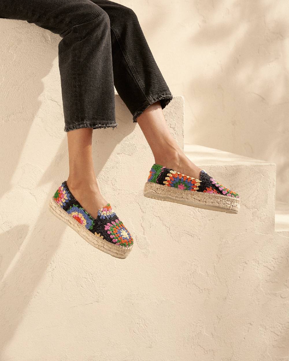 Manebí Cotton Crochet Double Sole Espadrilles - Yucatán Orange And Pink On Black Vendite stagionali
