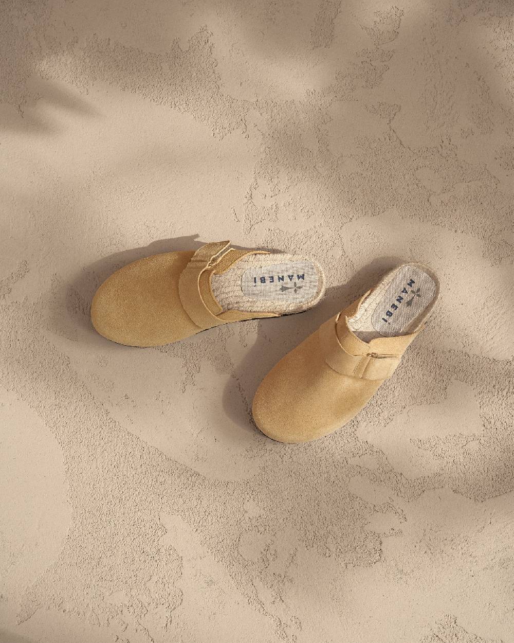 Manebí Suede Clog Mules - Hamptons Inca Cream Offerta settimanale