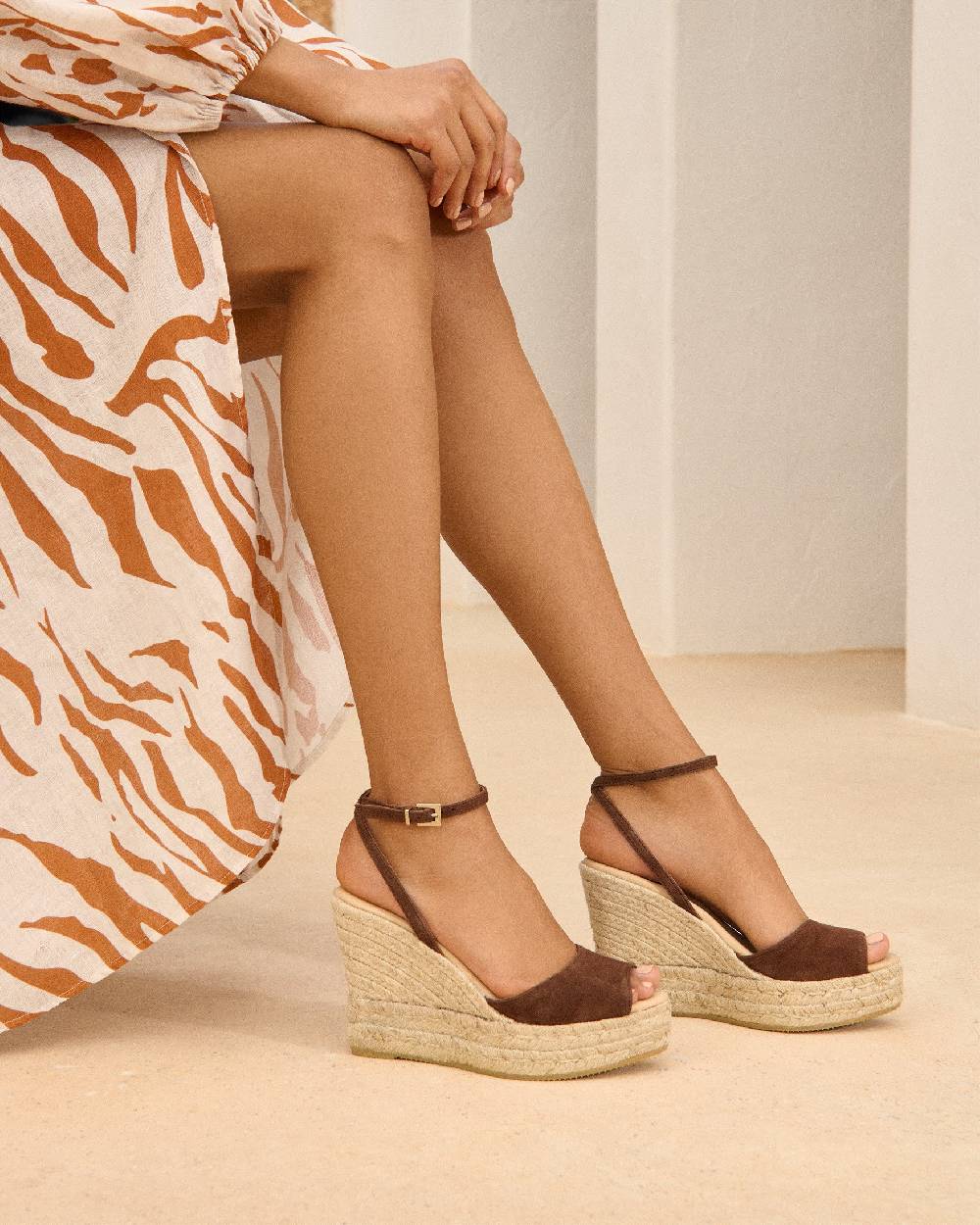 Manebí Viky Soft Suede Open Toe|Wedge Espadrilles - Tobacco Fino al 55% di sconto