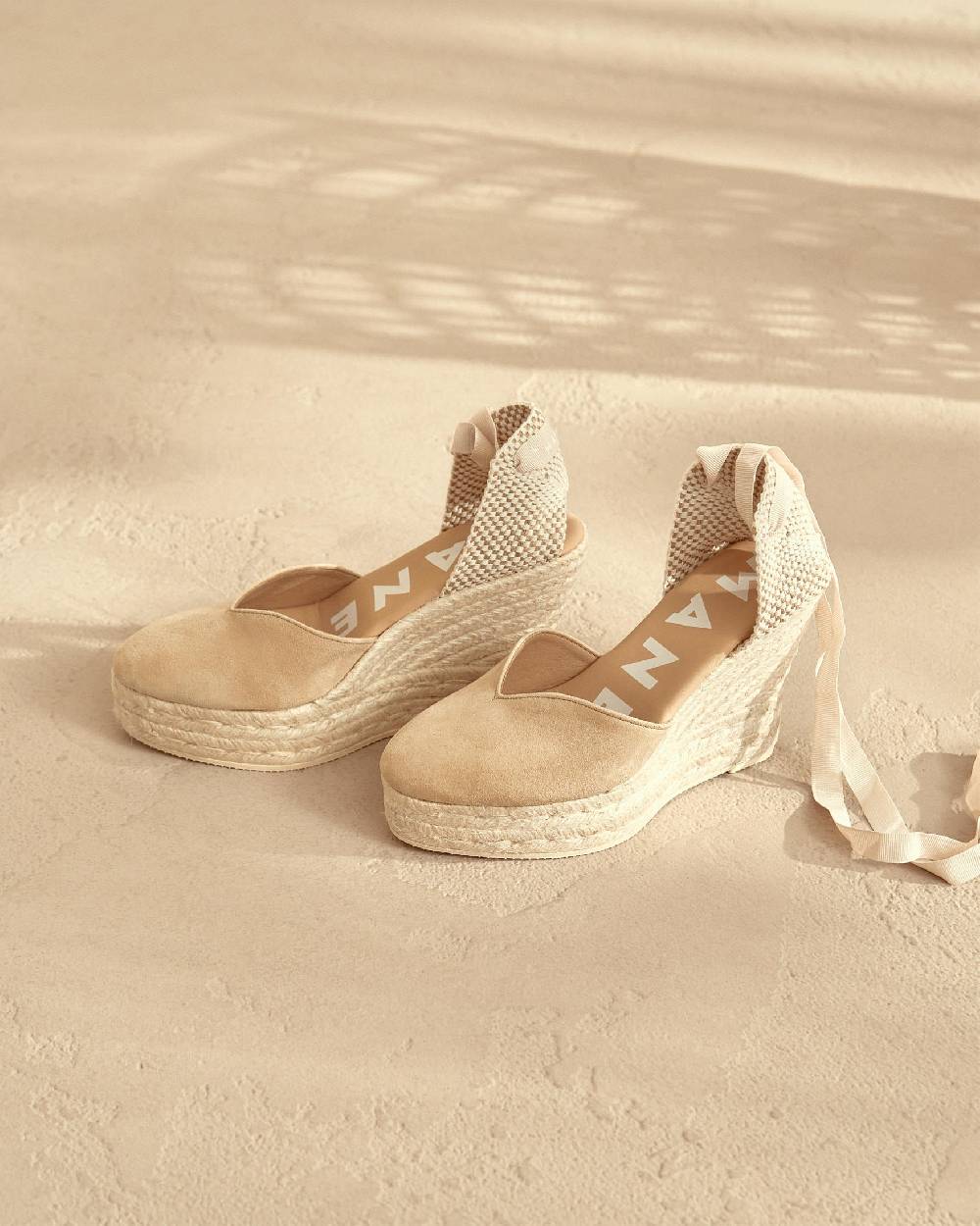 Manebí Soft Suede Heart-Shaped|Wedge Espadrilles - Hamptons Champagne Beige Enormi sconti