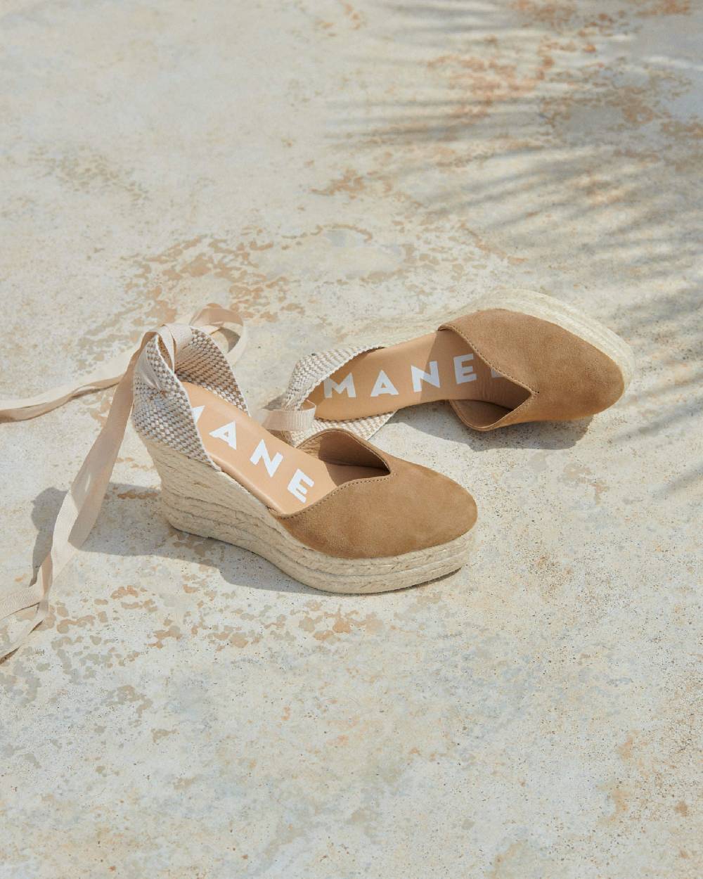 Manebí Soft Suede Heart-Shaped|Wedge Espadrilles - Hamptons Vintage Taupe 50% di sconto con spedizione gratuita