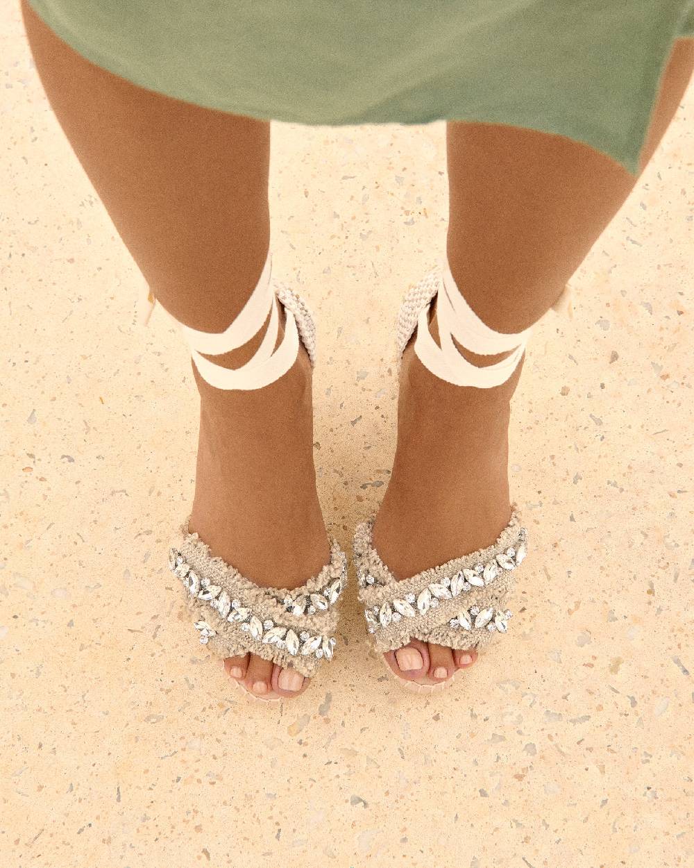 Manebí Organic Hemp with Crystals|Crossed Wedges Valenciana - Capri Natural With Gems Black Friday Prezzi