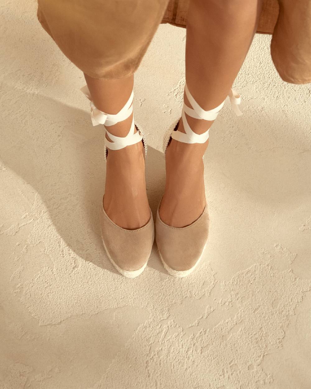 Manebí Soft Suede Wedge Espadrilles - Hamptons Vintage Taupe 50% di sconto per tempo limitato