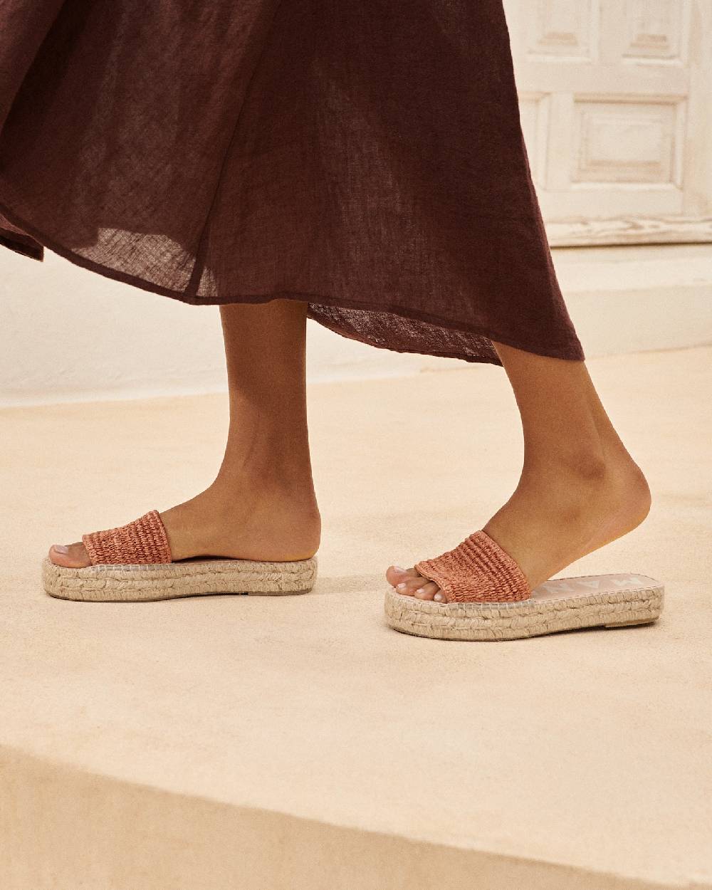 Manebí Raffia Stripes Double Sole Slides - Yucatán Orange Rust Presa