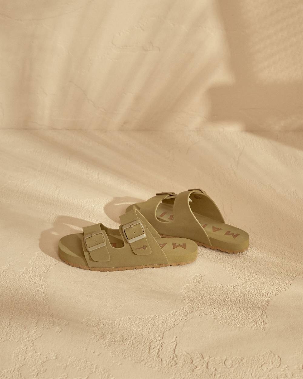 Manebí Eva Swim Sandals - Honolulu Kaki Green Saldi