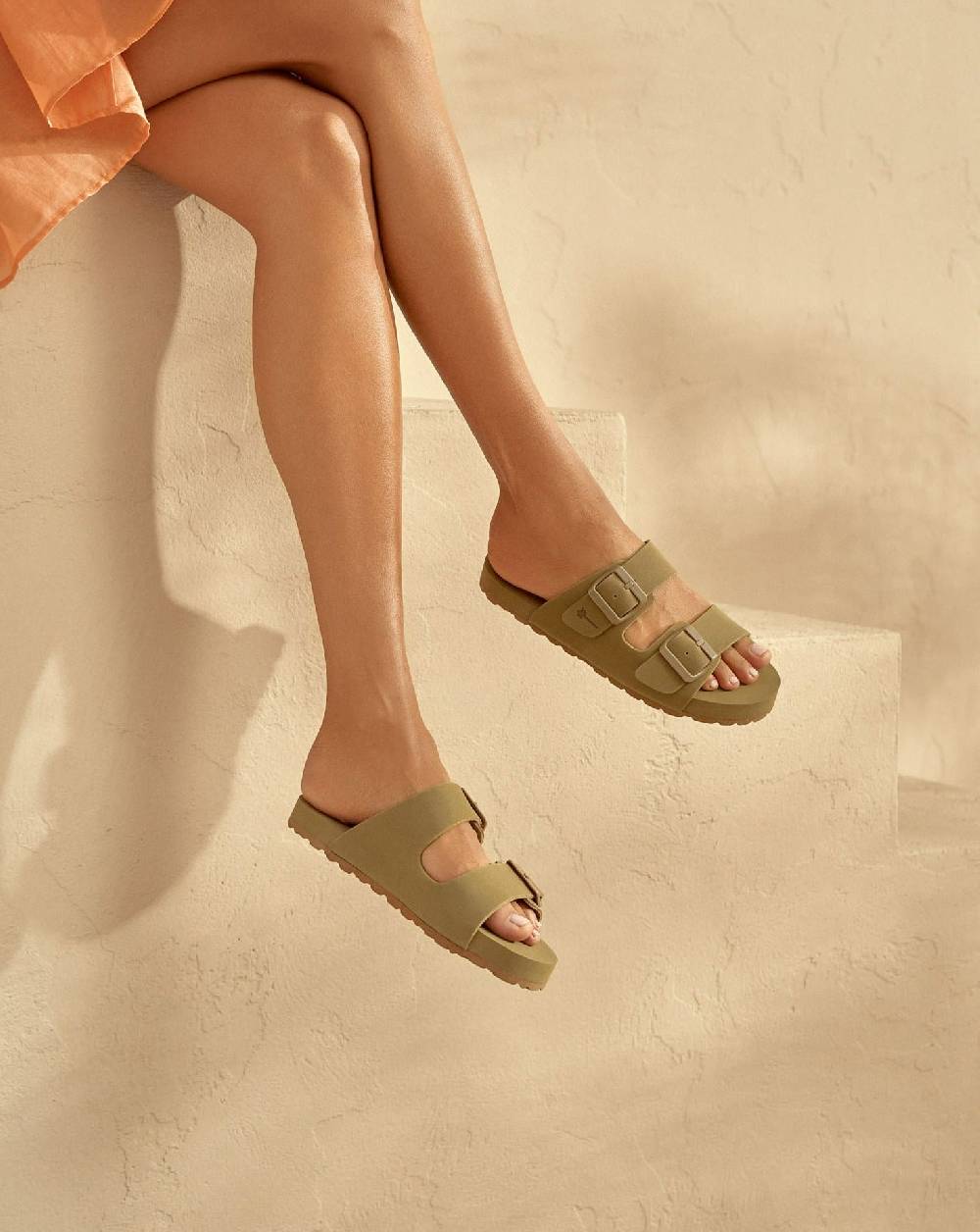 Manebí Eva Swim Sandals - Honolulu Kaki Green Saldi