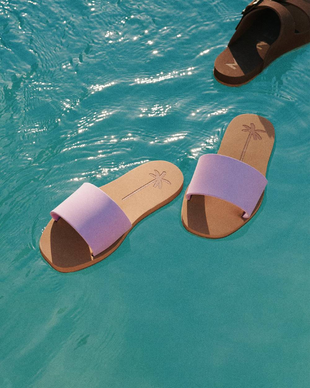 Manebí Eva Slide|Swim Sandals - Wisteria Lilac \u0026 Cuero Vendite Flash