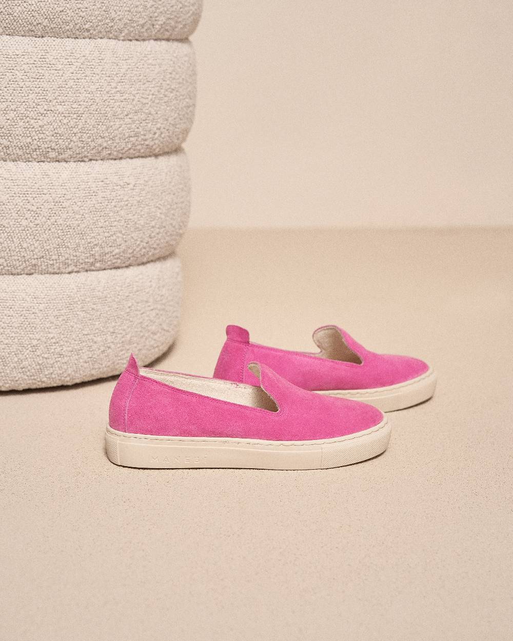 Manebí Suede Slip-On - Hamptons Bold Pink Offerta esclusiva