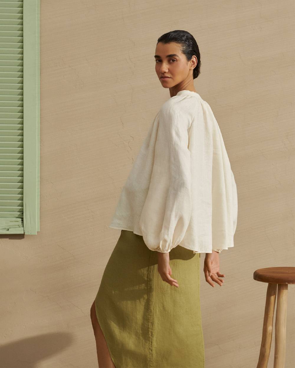 Manebí Linen Milos Shirt - Puffed Sleeves Eggnog Bestseller