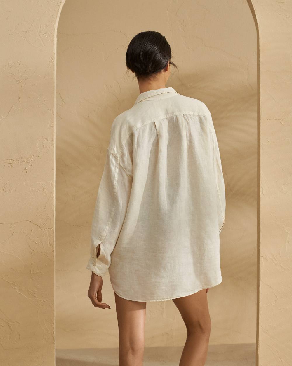 Manebí Linen Patmos Shirt - Oversize Fit with Pointed Collar Eggnog Offerte stagionali
