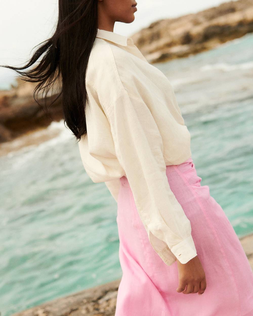 Manebí Linen Patmos Shirt - Oversize Fit with Pointed Collar Eggnog Offerte stagionali