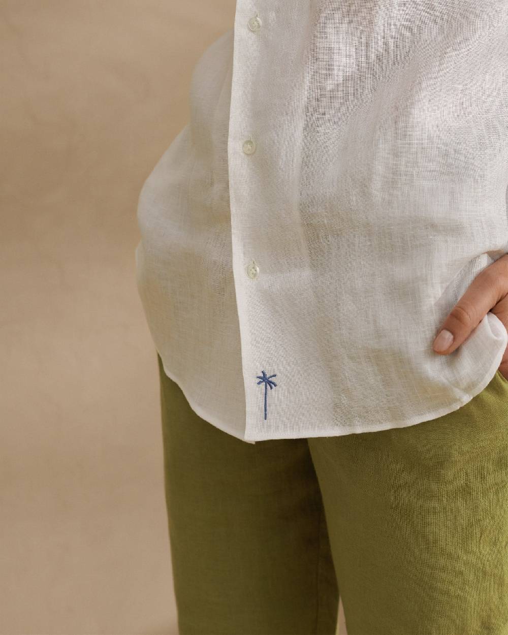 Manebí Linen Panama Shirt - Embroidered Palm White Liquidazione