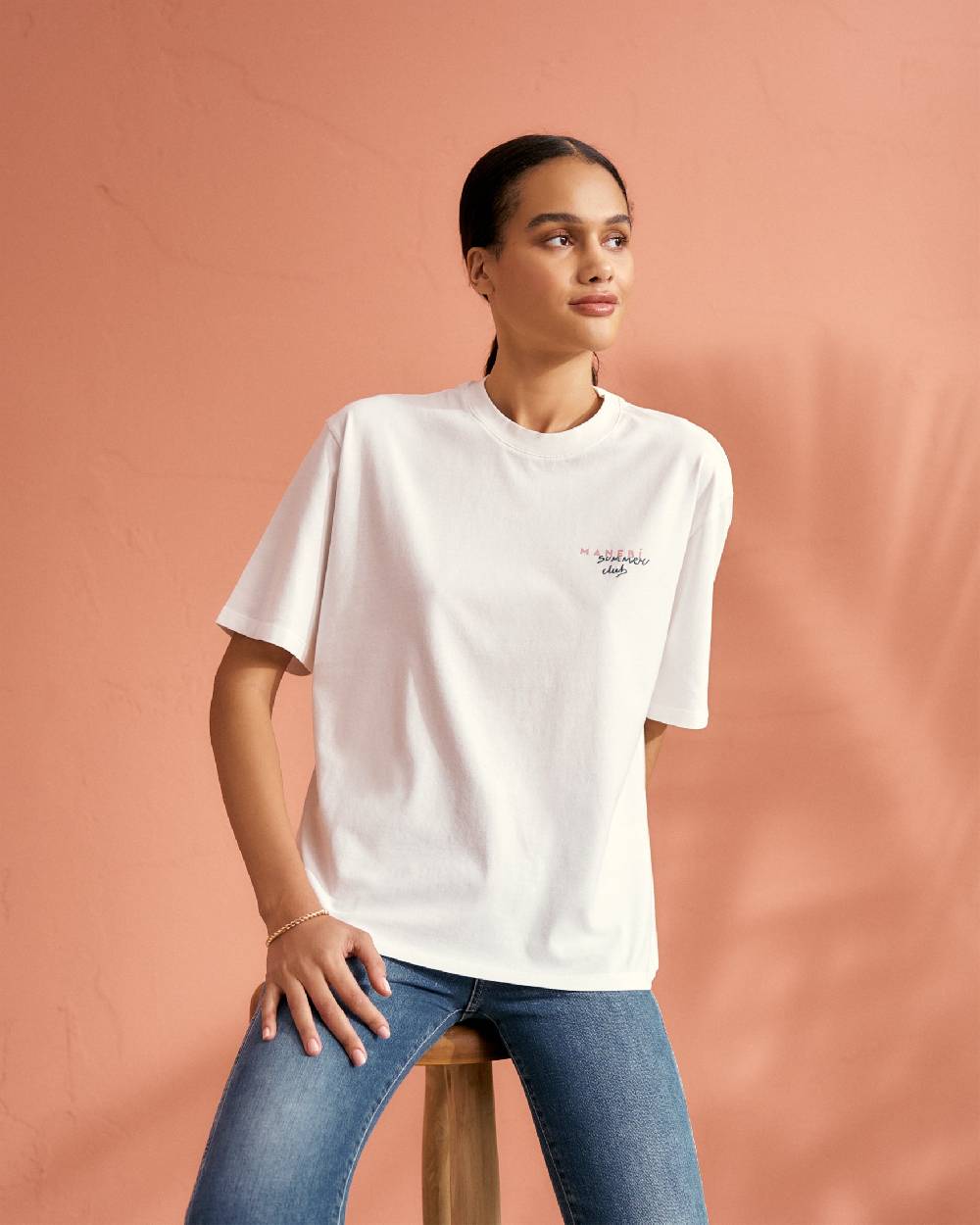 Manebí Jersey L. A. T-Shirt - Embroidered Off White, Indigo Embroidery \u0026 Sunset Back Print Super sconto