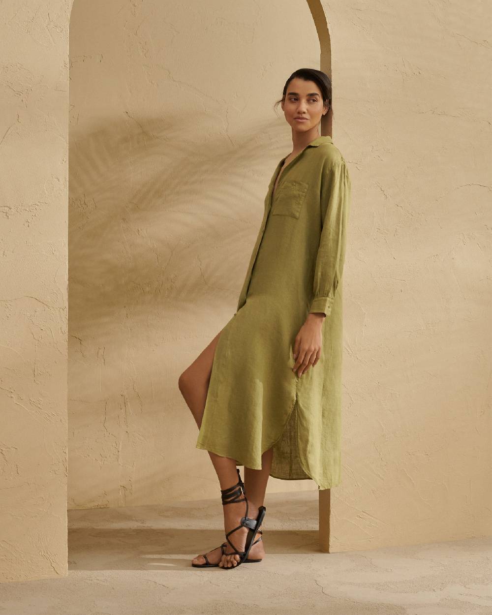 Manebí Linen Portofino Dress - Chemisier Style Kaki Green In vendita