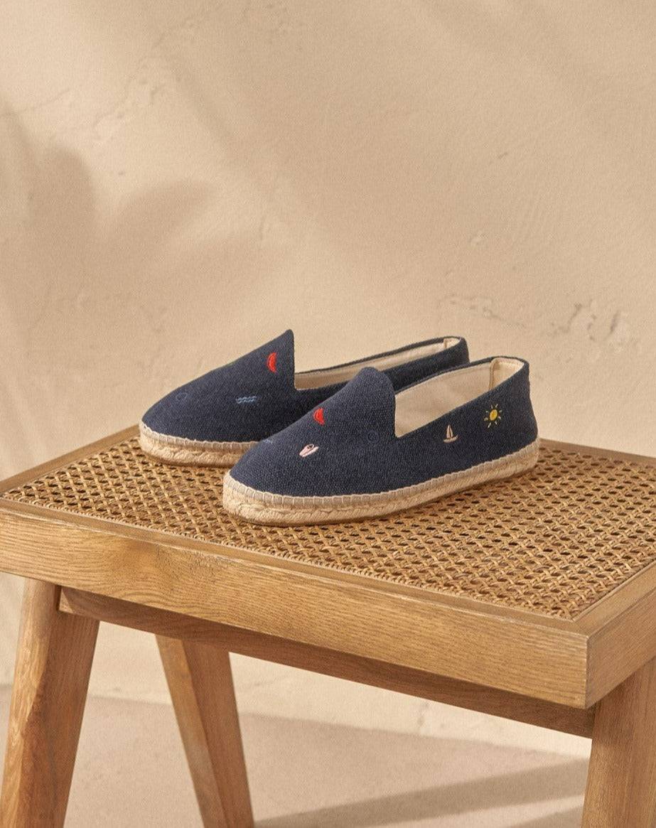 Manebí Espadrillas flat in canapa biologica con ricami - Palm Springs - Navy \u0026 Multicolor Summer Stickers Esporta salva