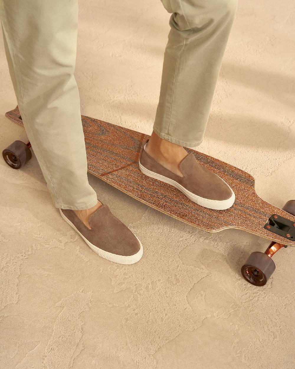Manebí Slip-On in pelle scamosciata - Hamptons - Moka 2025