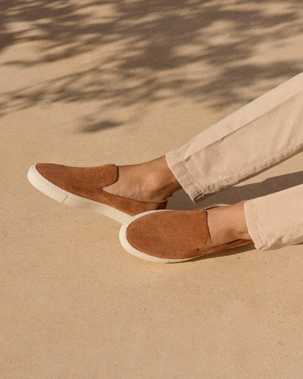 Manebí Slip-On in pelle scamosciata - Hamptons - Brown Sugar Spedizione Gratuita