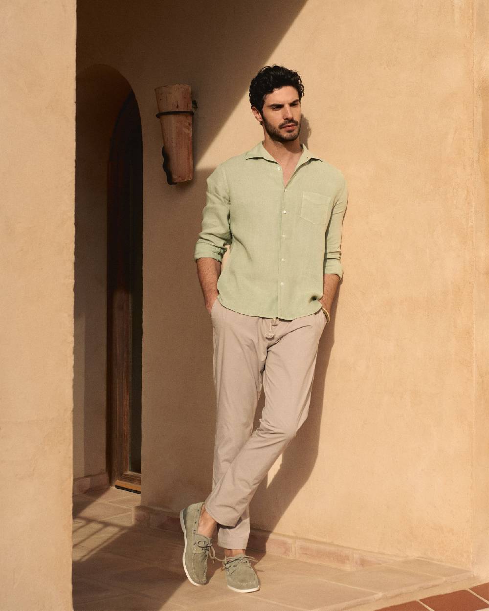 Manebí Linen Panama Shirt - Embroidered Palm Sage Qualità Garantita
