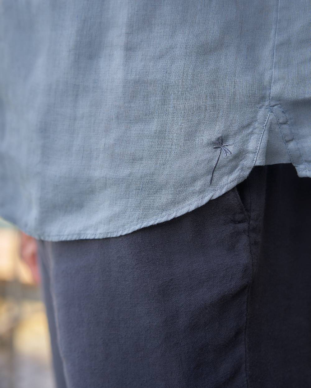 Manebí Washed Linen Nassau Polo Shirt - Embroidered Palm Indigo Affare Del Giorno
