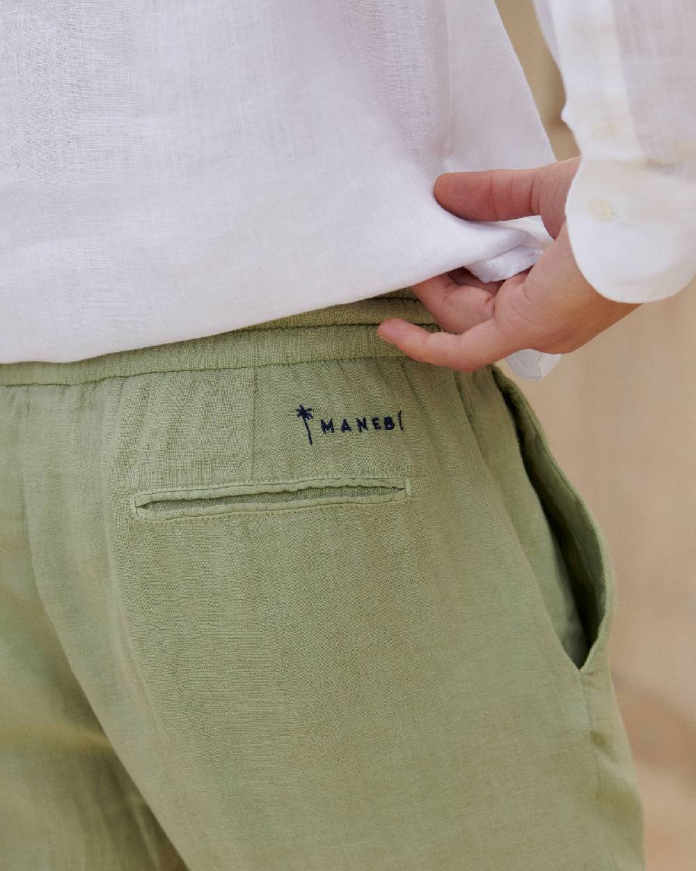 Manebí Washed Linen Venice Trousers - Embroidered Logo Military Green Offerte
