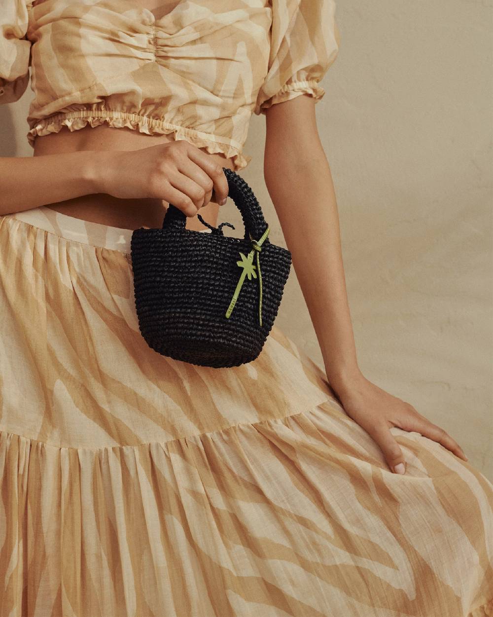 Manebí Raffia Summer Bag Mini - Palm Leather Tag Black Offerta Anniversario