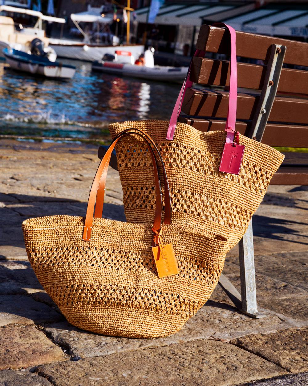 Manebí Raffia Weaving Basket Bag - Fuchsia Leather Tag Tan Grandi sconti