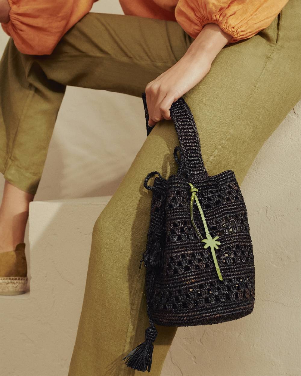 Manebí Weaving Raffia Beach Bucket - Palm Leather Tag Weaving Sconti VIP