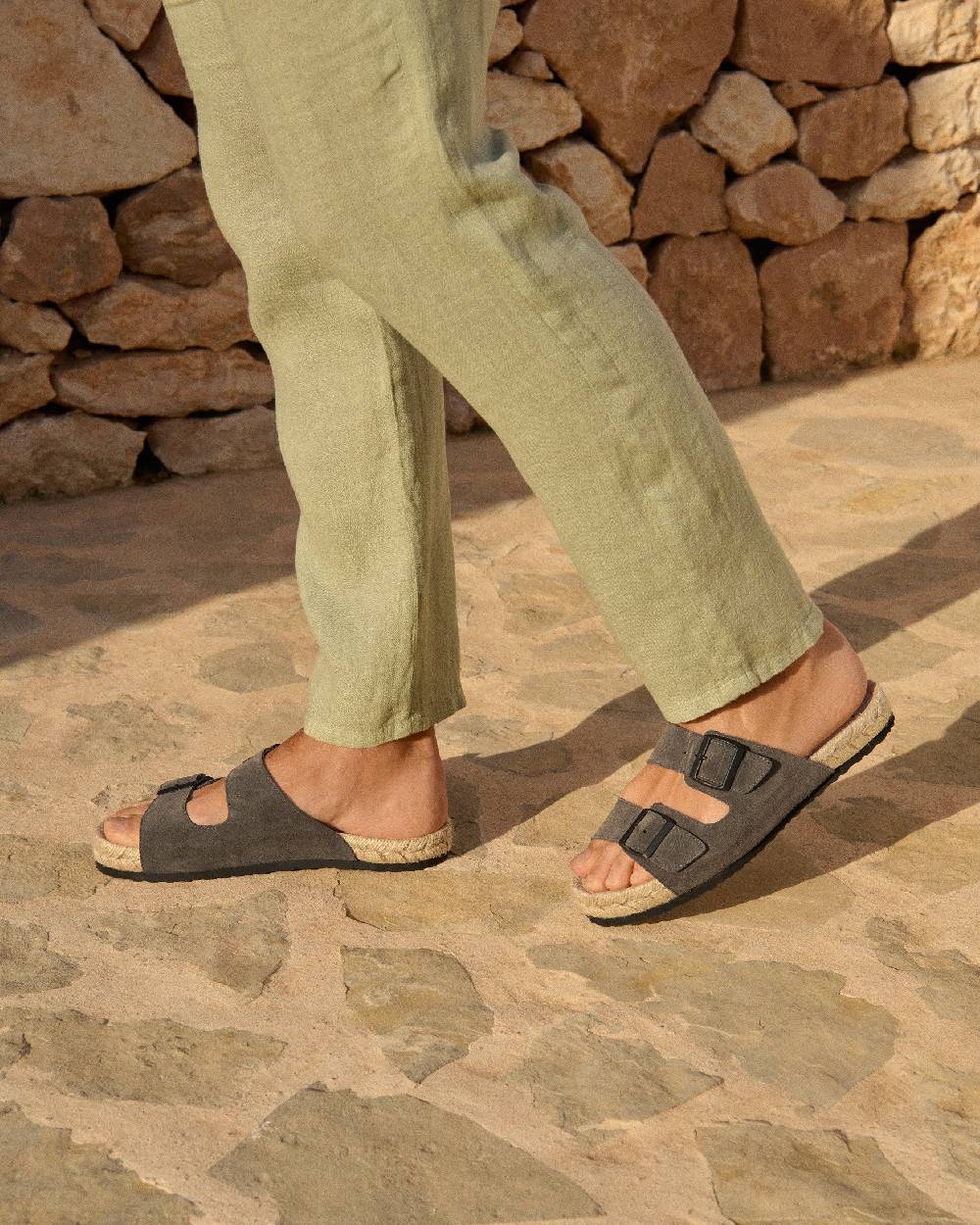 Manebí Suede Nordic Sandals - Hamptons Carbon Grey Ultimo giorno